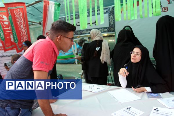 حضور پرشور اقشار مردم در جشن عید غدیر زنجان