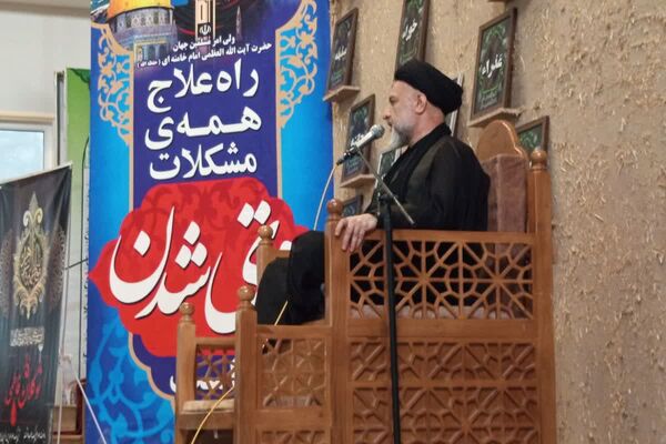 نوجوانان فاطمی از دبیرستان تا مسجد جامع