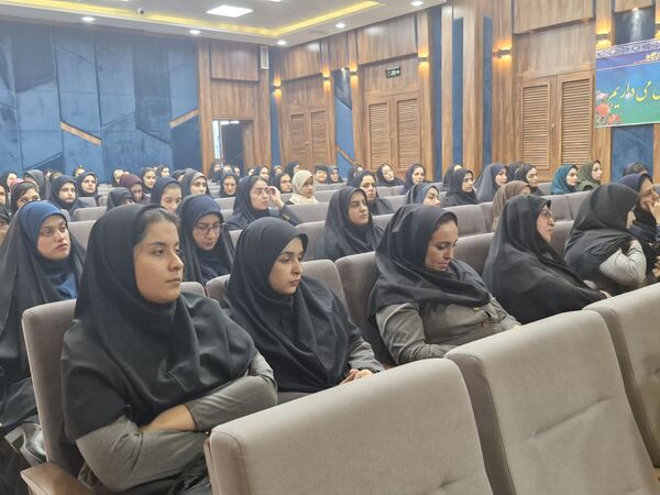 دوره توانمند‌سازی مربیان کودکستان‌ها 