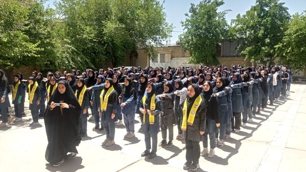 بازدید تشکیلاتی سازمان دانش‌آموزی از مدارس دخترانه شاهد و بنت‌الهدی سرآبتاوه