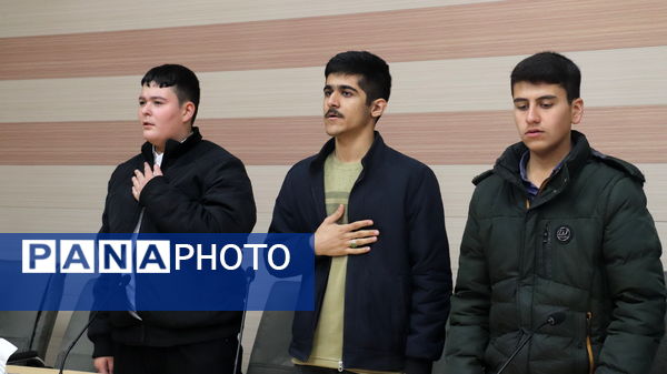 مراسم بدرقه کاروان عمره دانش‌آموزی آذربایجان شرقی