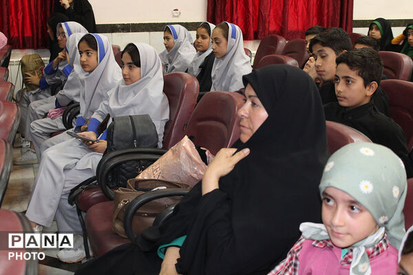 از شیروان تا قلب مخاطبان؛ روز پنجم جشنواره سرود مقاومت با رنگ حماسه