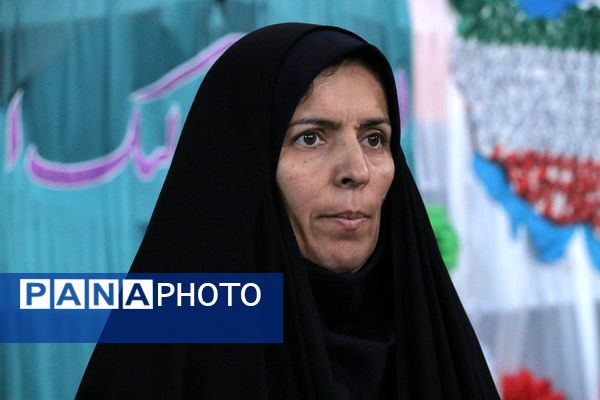 همایش «یاوران انقلاب» در بهارستان‌دو