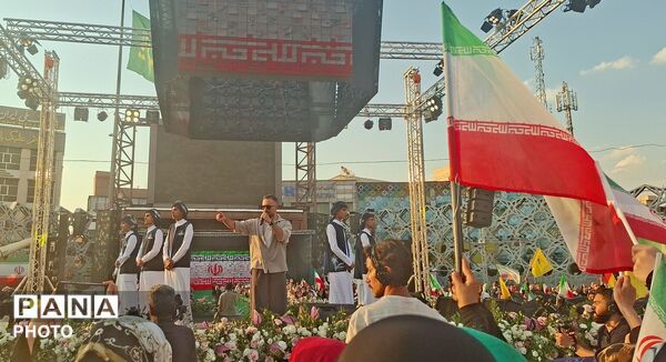 تجدید بیعت میلیونی مردم با رهبری در جشنی باشکوه به مناسبت عید غدیر