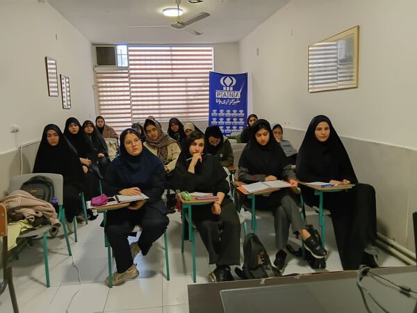 کارگاه آموزشی خبرنگاران پانا ناحیه 4 کرج 