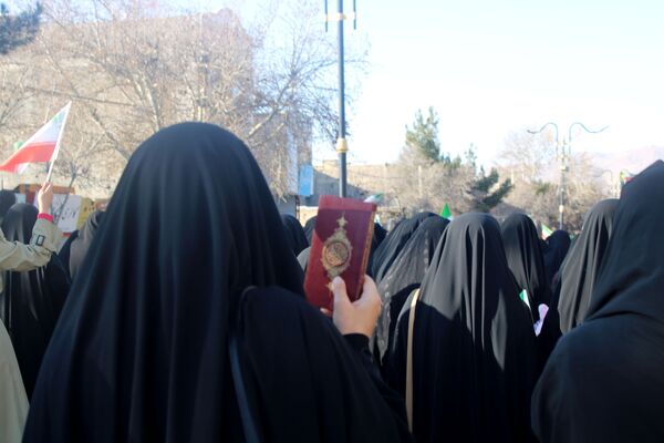 اجتماع بزرگ مردم شهرستان سملقان در محکومیت ناآرامی‌های اخیر