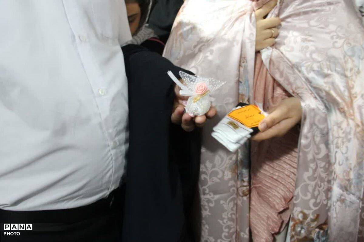 وقتی «بله» زیر سایه عشق علوی طنین‌انداز شد؛ روایت یک شب متفاوت در غرفه مهدی‌ یاران