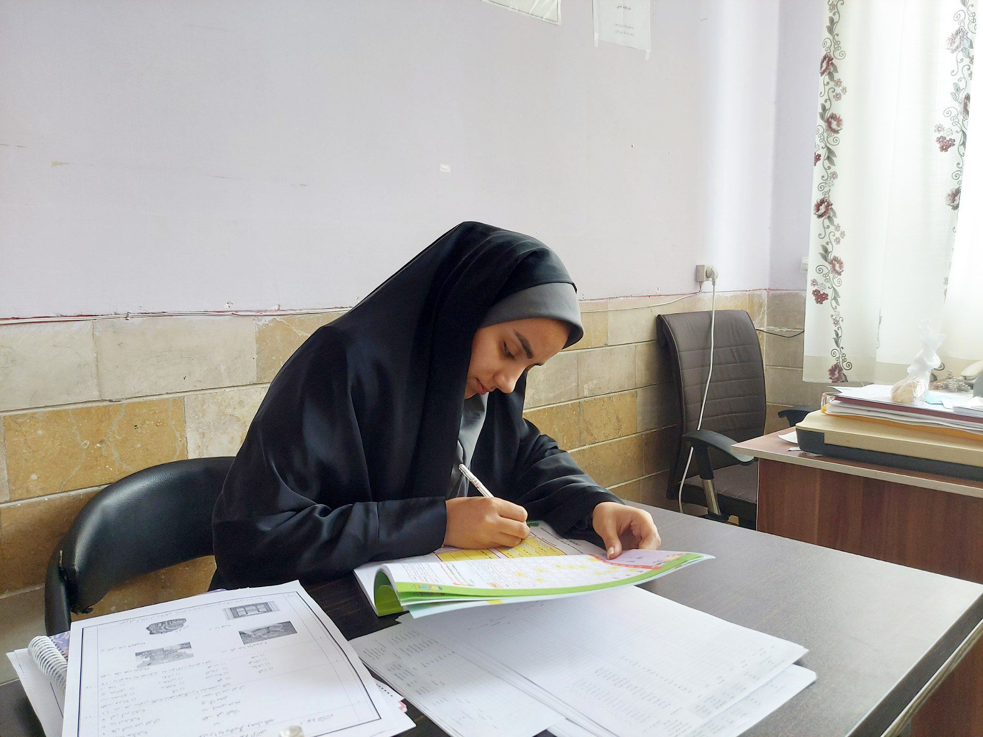 محور مقاومت تندیس ایستادگی در جهان ظلم‌خیز است