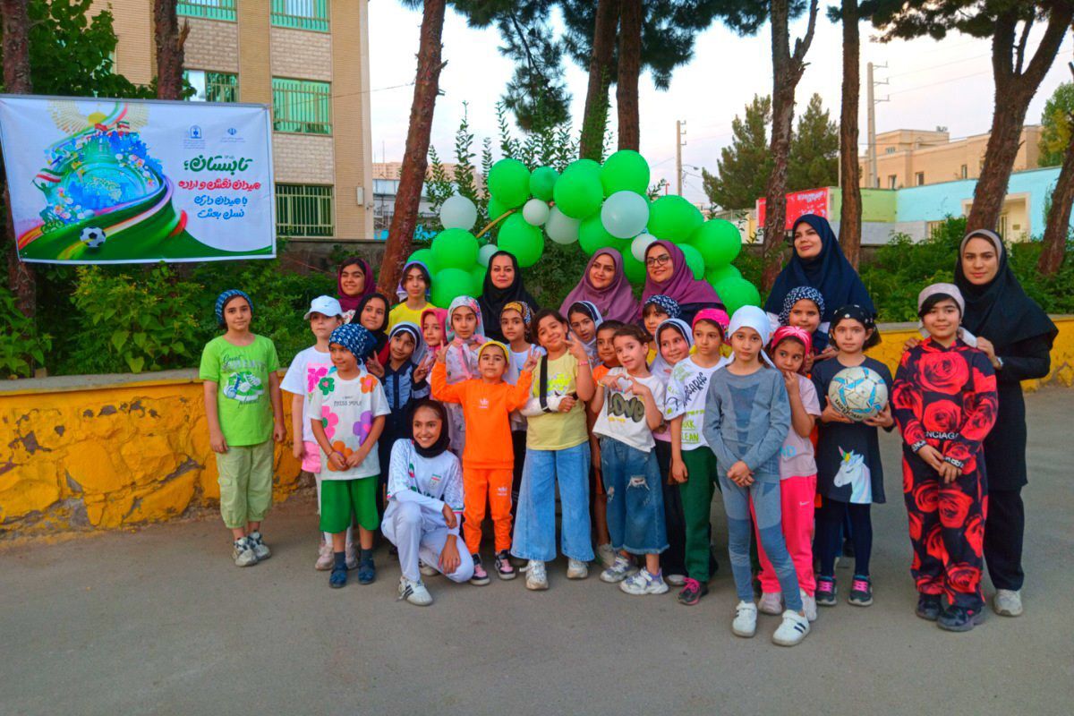  جشنواره «خانواده پویا» با حضور پر شور دانش آموزان و مادران