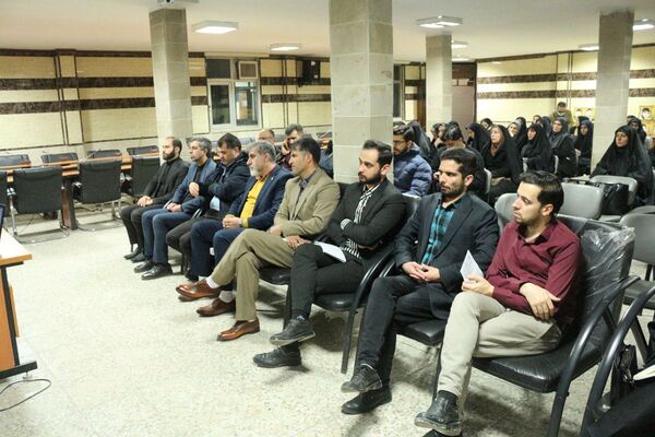 بصیرت افزایی فرهنگیان فیروزکوه علیه تهدیدات نوین 