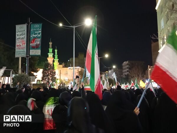 حرکت دسته عزاداری در شهرستان نیشابور