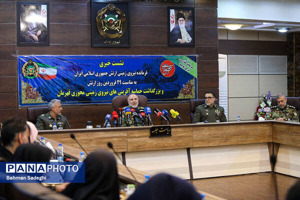 نشست خبری فرمانده نزاجا
