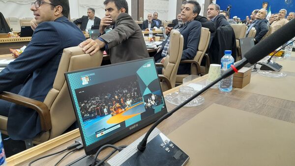 تماشای کشتی المپیک در استانداری مازندران با حضور وزیر آموزش و پرورش
