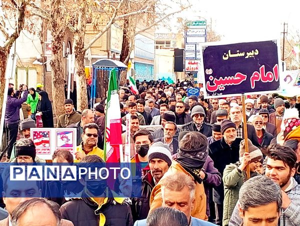 حماسه حضور مردم کاشمر در ۲۲ بهمن از قاب پانا