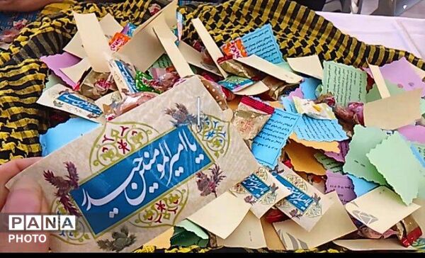 از لبخند کودکان تا دست دعای بزرگ‌ترها