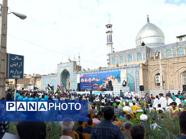 حضور پرشور مردم و مسئولان بهبهان در روز 13 آبان