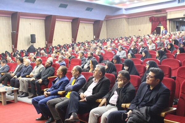 خلاقیت و بهره‌گیری از دانش روز در مدیریت مدارس ضروریست