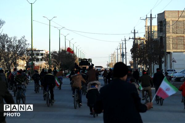 اجتماع بزرگ دوچرخه سواران و موتور سواران در کبودرآهنگ