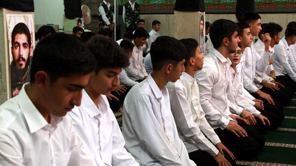 آیین مِهر با مُهر با بازگشایی مدارس در بهارستان‌2