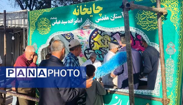 توزیع غذای گرم به‌مناسبت عید سعید غدیر خم در بجنورد