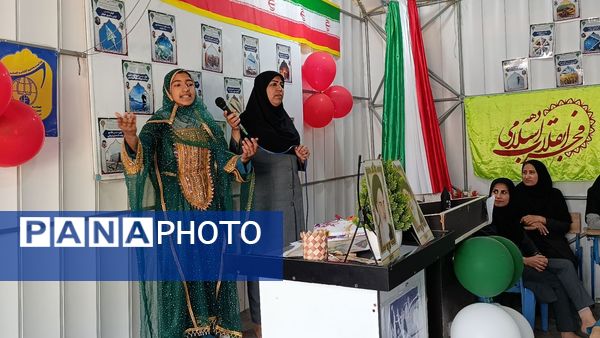 جشن۲۲بهمن در دبیرستان شاهد شهید مصلحی