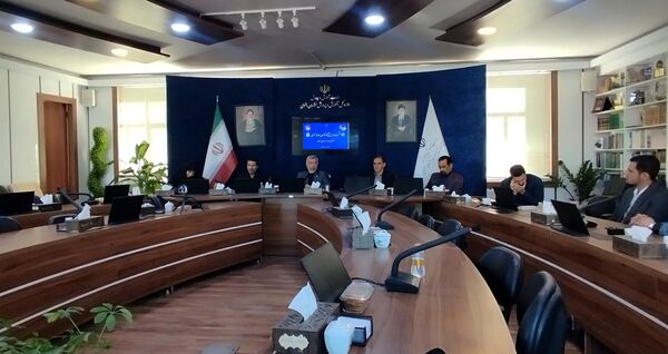 نشست هم‌اندیشی کارشناسان روابط عمومی با مدیر کل آموزش و پرورش خراسان رضوی