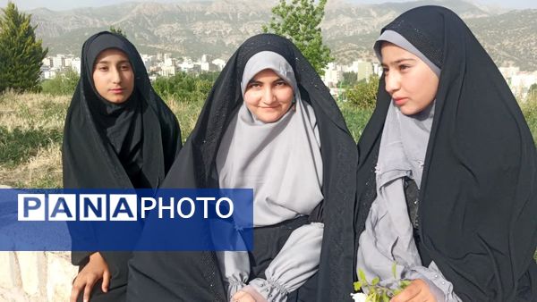 جشن باشکوه روز دختر در یاسوج به مناسبت میلاد حضرت معصومه (س) و دهه کرامت