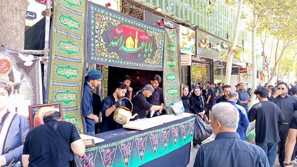 موکب‌های خدمت‌رسان به عزاداران حسینی در کاشمر
