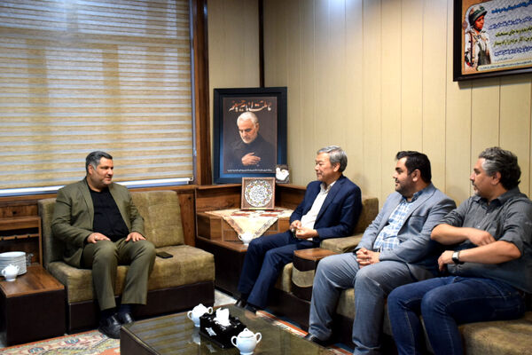 نشست جمع‌بندی طرح نهضت ملی مدرسه‌سازی در تربت‌حیدریه 