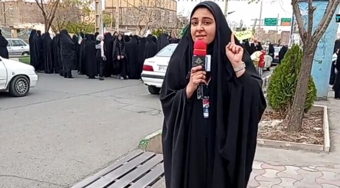 راهپیمایی تجدید میثاق فرهنگیان و دانش آموزان جعفرآباد با رهبر شهید انقلاب