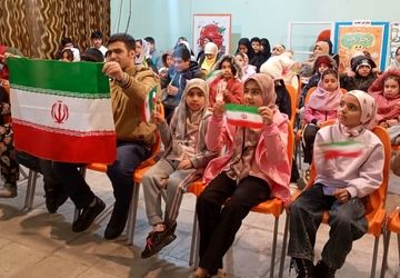 «پرواز تا ثریا»