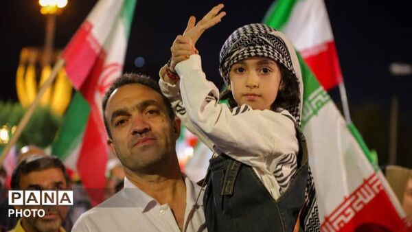 یکی شدن دل‌ها با ولایت در طنین حیدر حیدر