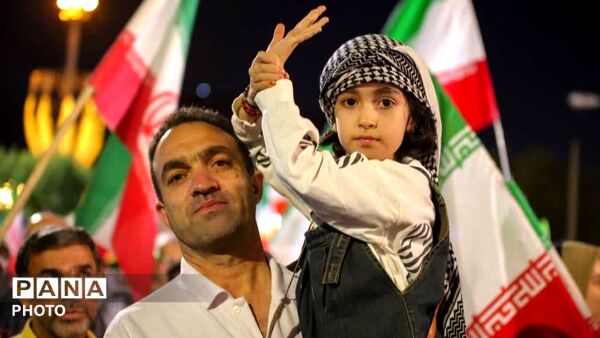 یکی شدن دل‌ها با ولایت در طنین حیدر حیدر