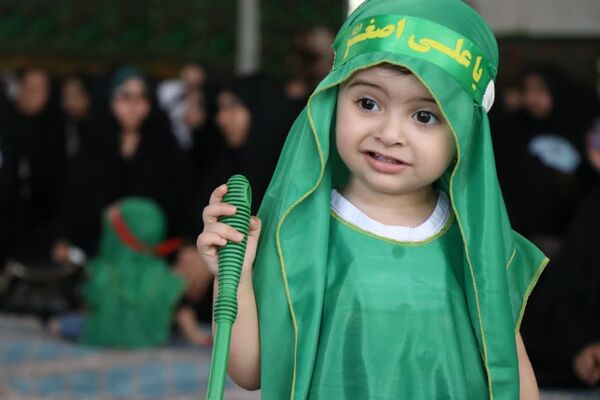 همایش شیرخوارگان حسینی در دلیجان؛ تجلی عهد مادران با قیام عاشورا