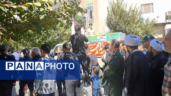 تشییع پیکرهای دو شهید مدافع حرم فاطمیون در قم