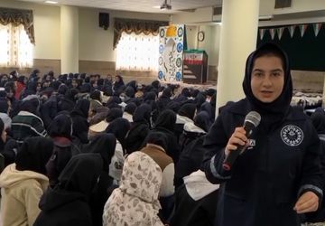 روایت پانا از صبحگاه قانون اساسی در هنرستان نمونه میرجلیلی