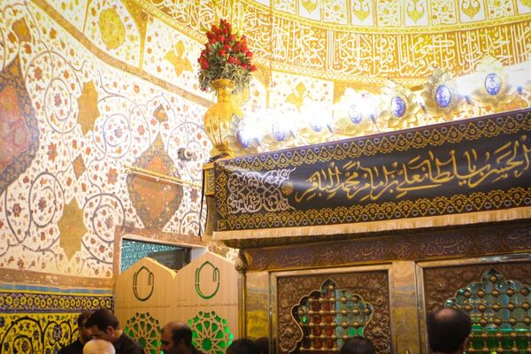 عزاداری رحلت پیامبر(ص) و شهادت امام حسن(ع) در صحن آستان مقدس سلطانعلی(ع) مشهداردهال کاشان