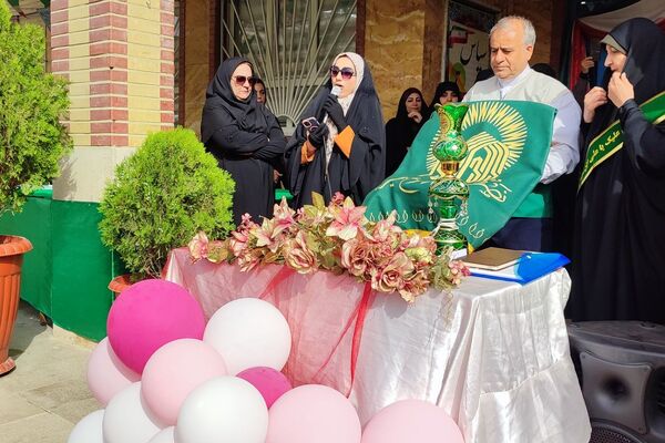 حضور خادمین آستان قدس رضوی در مدرسه شاهد کوثر رباط‌کریم به مناسبت دهه کرامت