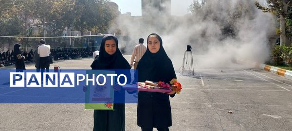  آموزش‌های اطفا حریق و نکات ایمنی در دبیرستان نمونه محبوبه محبی نیشابور  