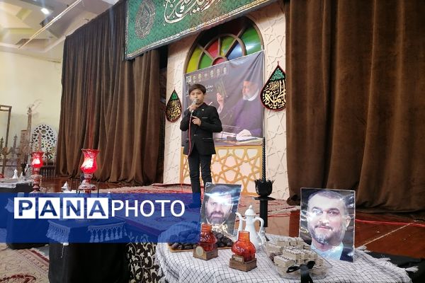 محفل انس با قرآن فرهنگیان و دانش آموزان خراسان رضوی در یادبود شهید جمهور