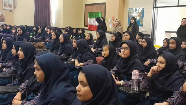 افتتاح طرح «مصباح‌الهدی و امام‌شناسی» در منطقه ۱۰ با حضور مسئولان فرهنگی و آموزشی