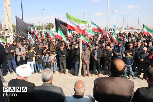 سوگواری مردم ولایتمدار بخش بهمن ابرکوه در پی شهادت رهبر معظم انقلاب