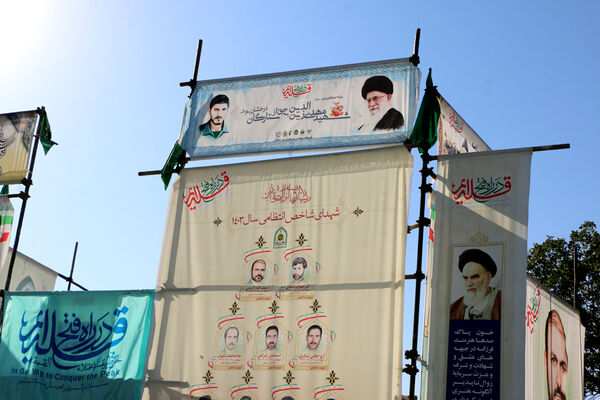 بازدید معلمان از یادمان محل شهادت سردار شهید «مهدی زین الدین»