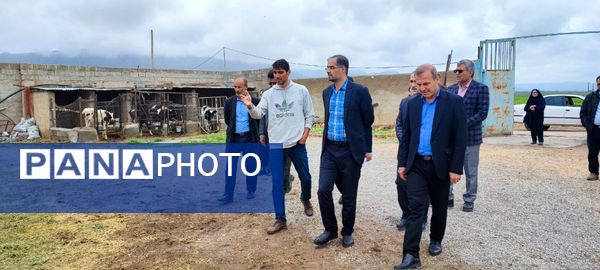 بازدید مدیر کل دفتر فنی و حرفه‌ای و کار دانش وزارت آموزش و پرورش از شهرستان سملقان