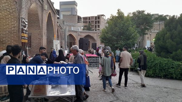 برپایی نمایشگاه صنایع‌دستی‌و سوغات در البرز