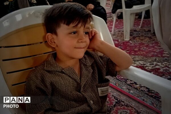 شبی با شمشیر و سوگ