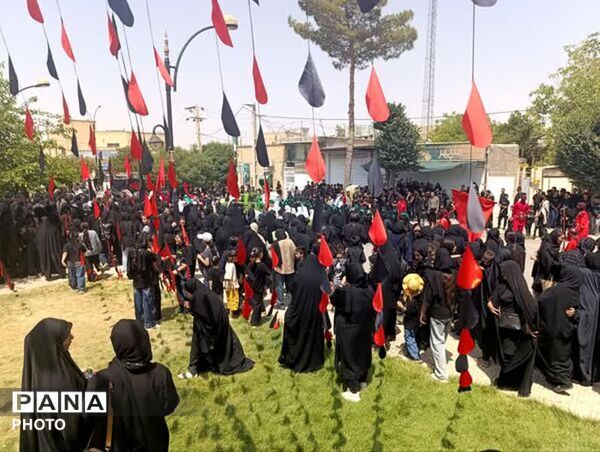 حضور مردم قادرآباد در آیین‌های عزاداری محرم