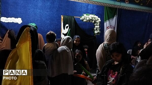 موکب جبهه فرهنگیان  نیشابور در مهمانی کیلومتری  عید غدیر خم 
