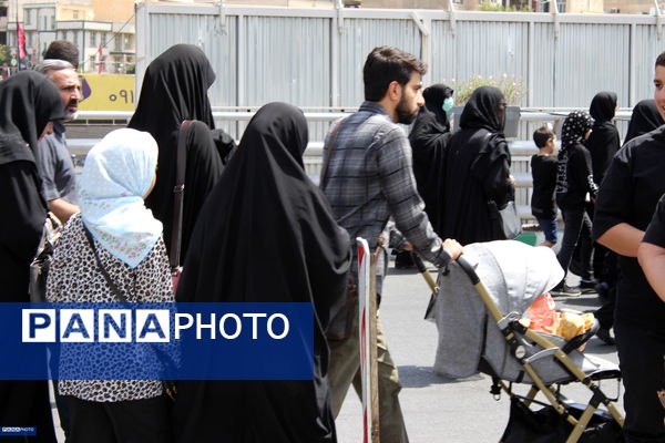 وداع با پیکر شهدای حمله رژیم صهیونیستی در کرج