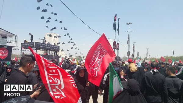 میدان آزادی؛ خروش عاشقان در بدرقه رهبر شهید